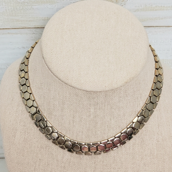 Crown Trifari Gold Jaquard Thick Classy Chocker Necklace Chain - Picture 1 of 8